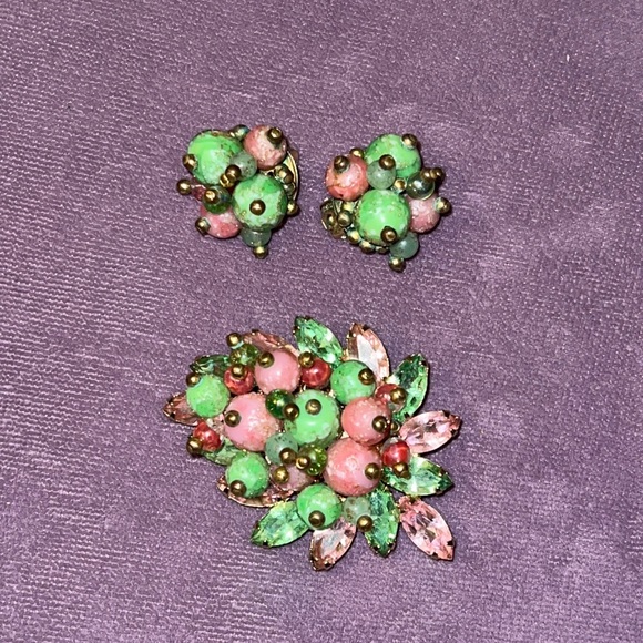 Marcel Boucher Jewelry - Vintage LEC Marcel Boucher Statement Brooch Bead & Stone Brooch Clip On Earrings